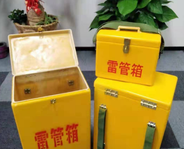 武鸣玻璃钢雷管箱有哪些特点